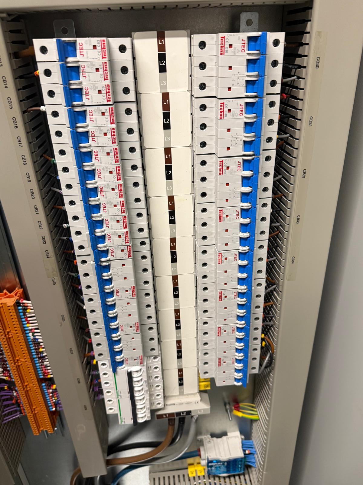 15-inch touch display screens installed on tenant floors at 70 Gray's Inn Road as part of a BMS site optimisation project